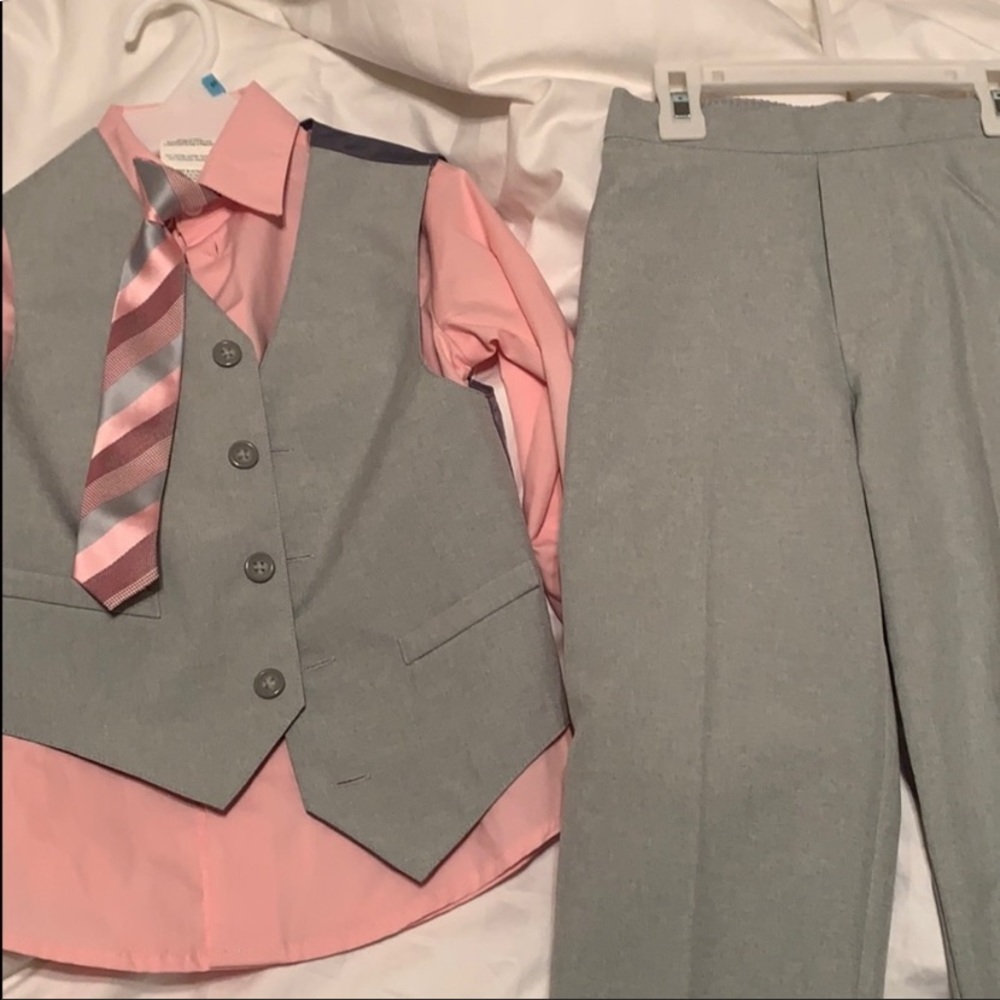 Van Heusen Boys Pink Grey Gray 3 Piece Vest Tie 5T